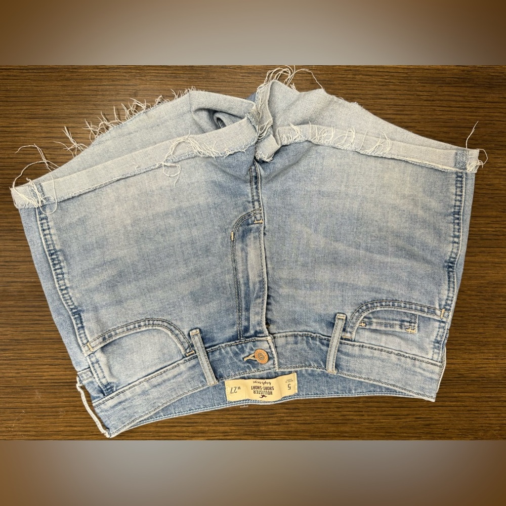 Hollister high rise short short size 27